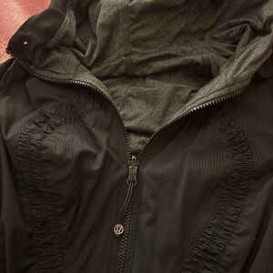lululemon athletica Black Lightweight Hooded Jacket with Contrast Gray Lining